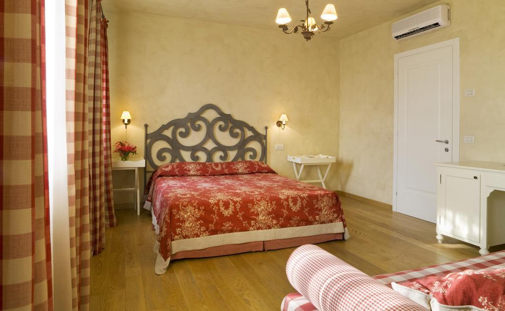Hotel Casa Marinelli Farra di Soligo Habitación foto